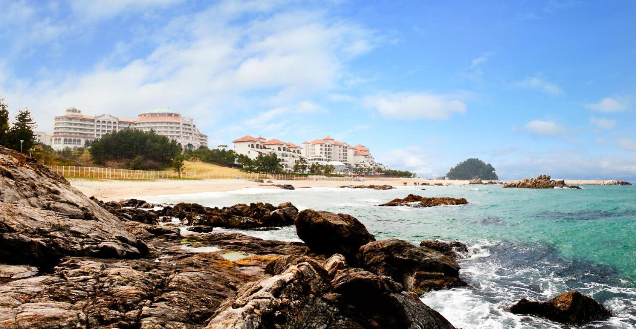 Sol Beach Yangyang Exteriör bild